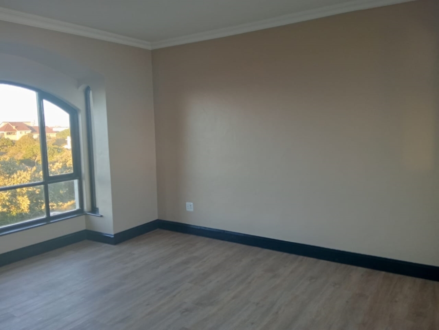 5 Bedroom Property for Sale in Paradise Beach Eastern Cape